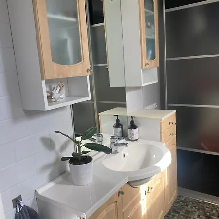 Vm House 5 Min Walk To Granasen Stadion ヴィラ *